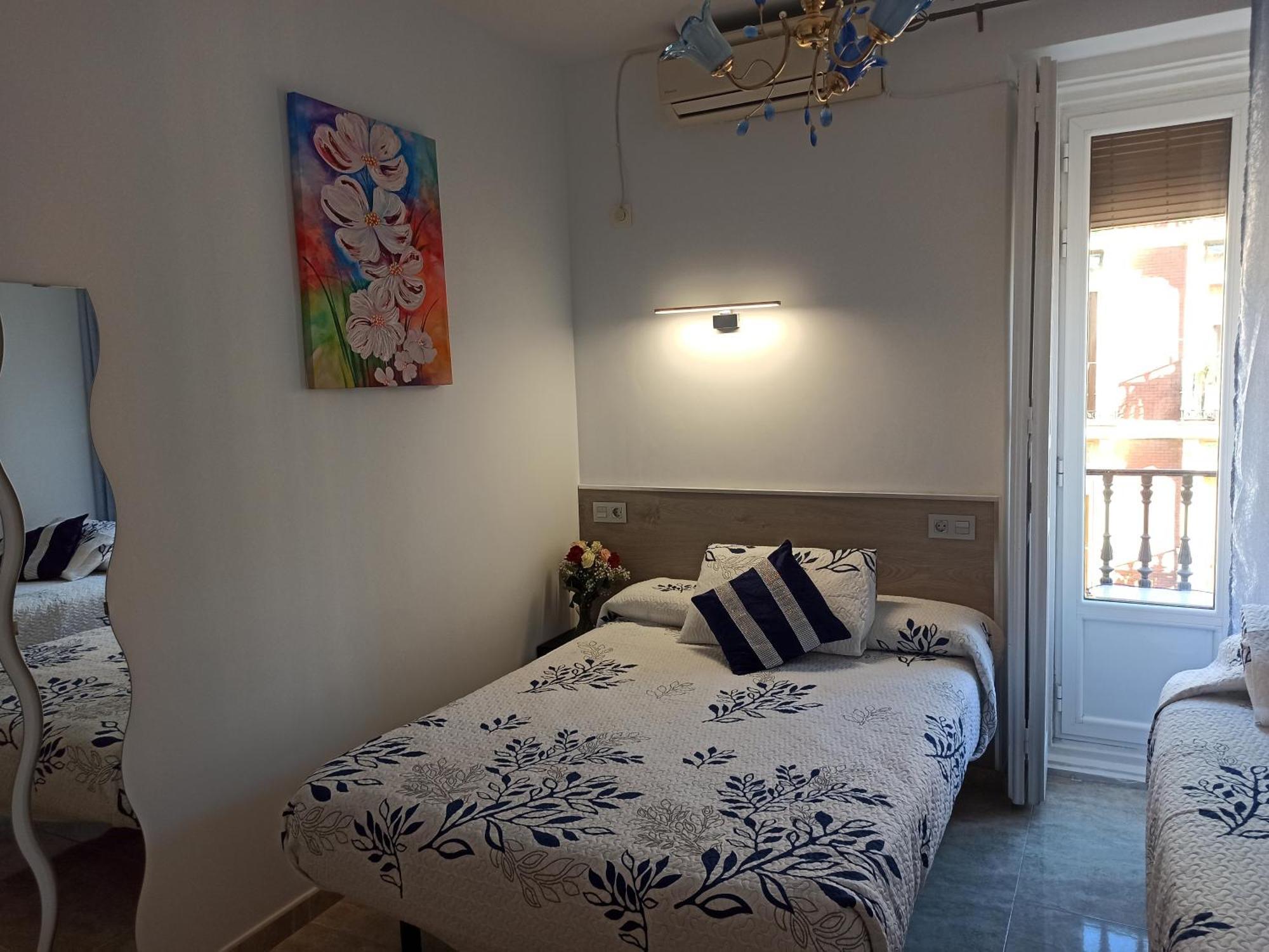 Hostal Huespedes Toledo — Photos 2